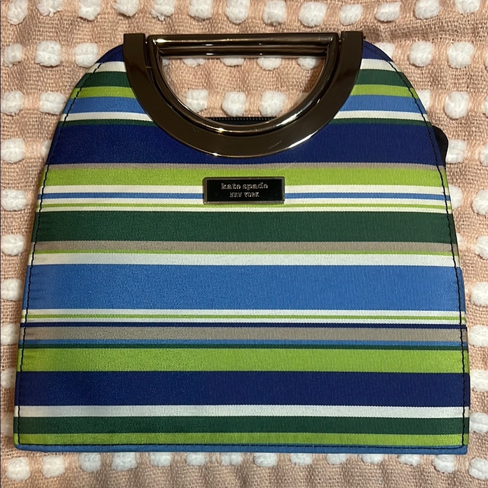 KATE SPADE~ Sporty Purse - Picture 4 of 16